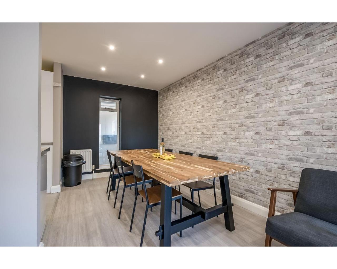 Central Belfast Apartments: Citygate الغرفة الصورة